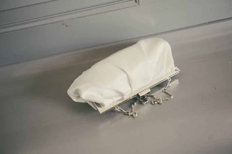 Clutch de cetim