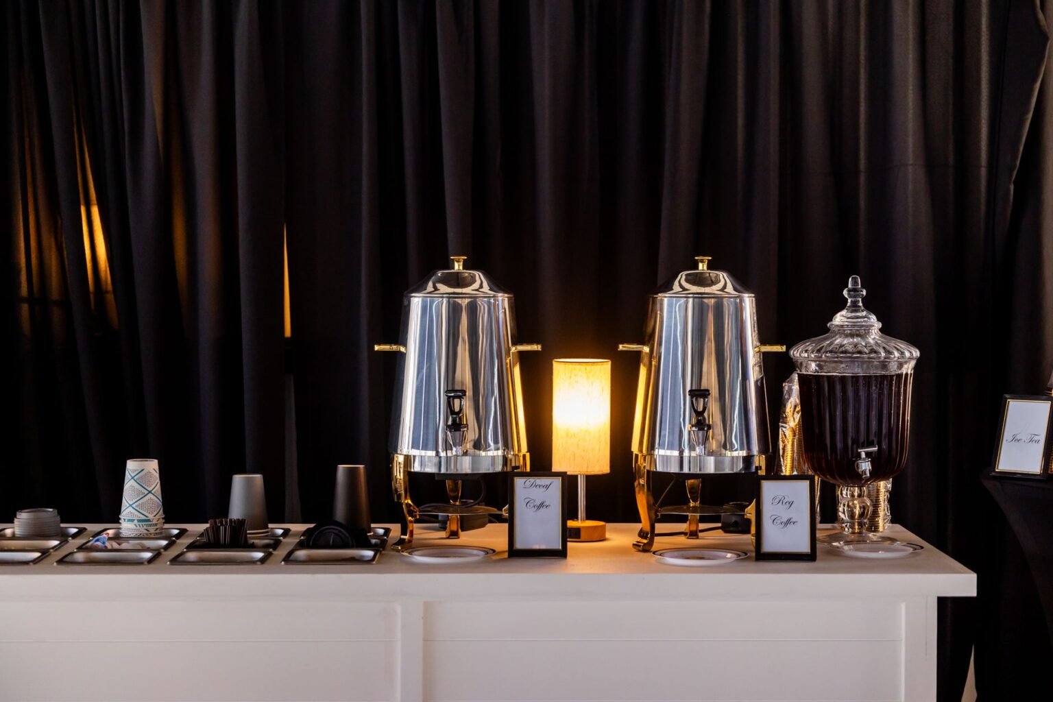Estação de Café no Casamento: 6 Ideias para um Cantinho Charmoso Estação de Café no Casamento: 6 Ideias para um Cantinho Charmoso