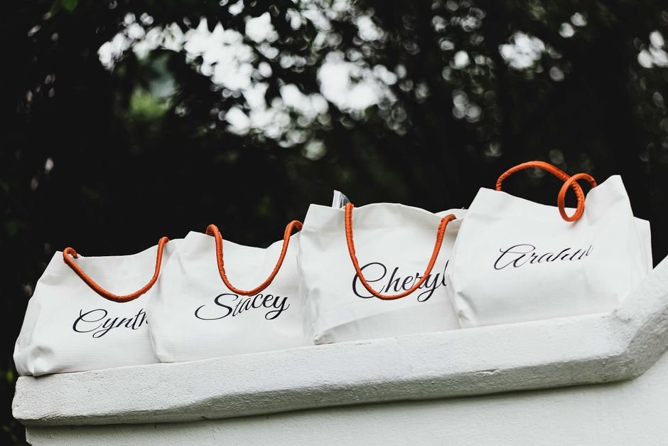 Kit personalizado com o nome de cada padrinho