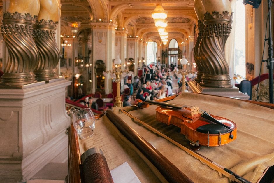 Por que a escolha da música importa tanto