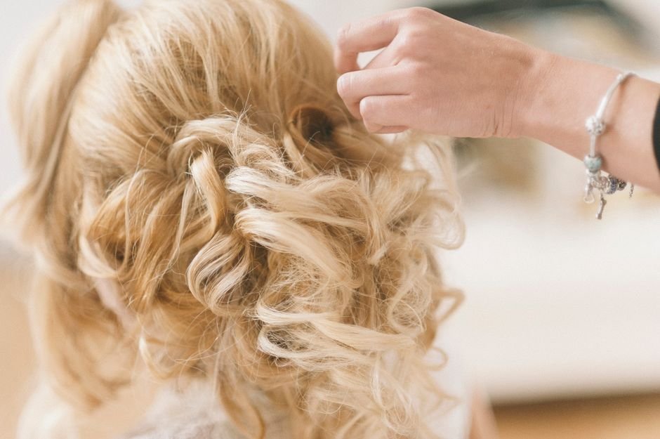 6 ideias de penteado para cabelo curto