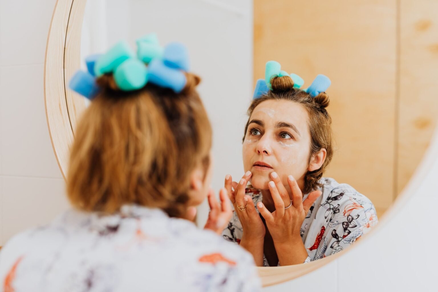 Skincare pré-casamento: rotina de 3 meses para a pele da noiva
