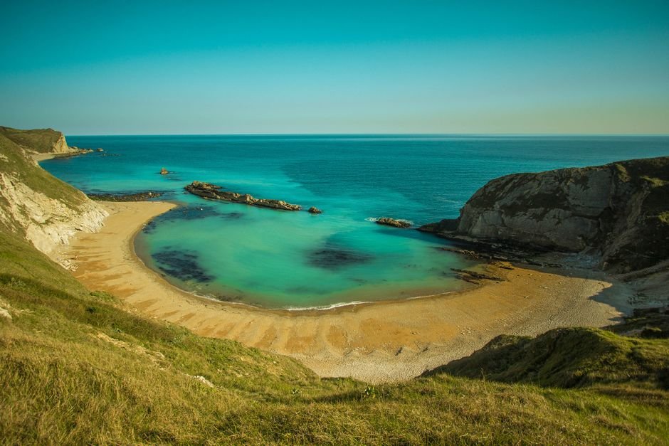 1. A Baía do Sancho, eleita uma das mais bonitas do mundo