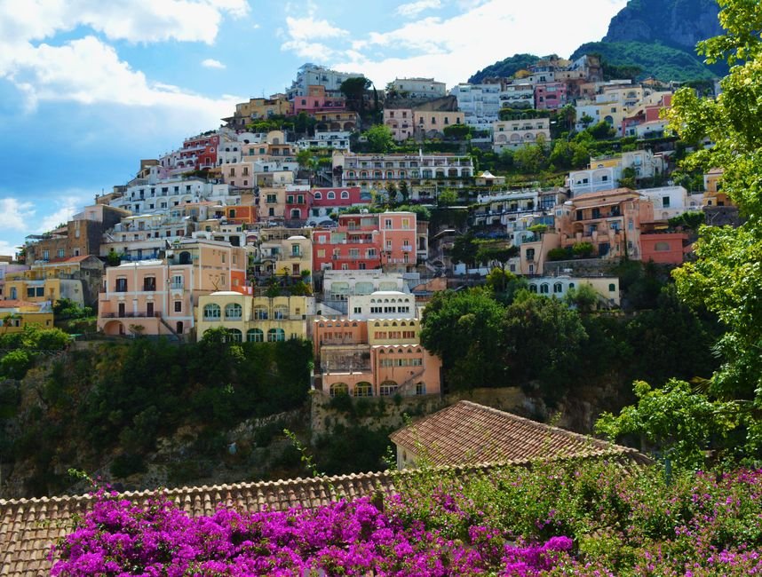 7. Costa Amalfitana (Positano)