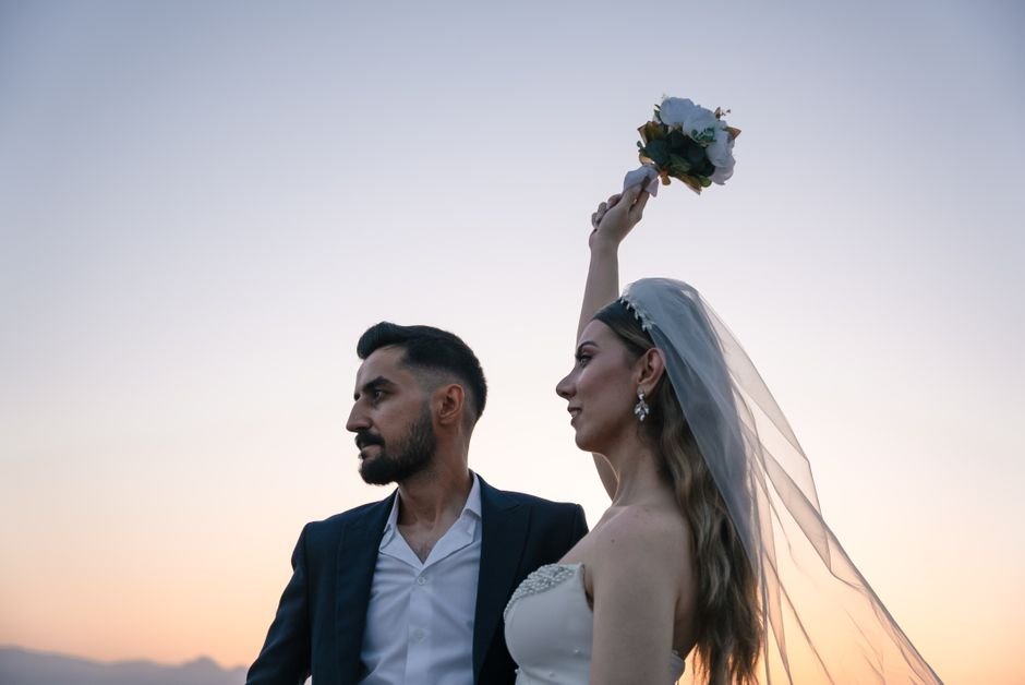 E o vestido muda com o horário?